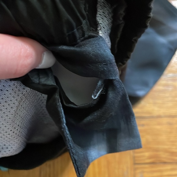 TWO Pacific Scene Men’s Lined Swim Trunks - Picture 13 of 16